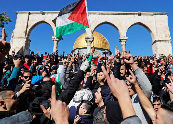 تظاهرة مقدسية عارمة ضد قرار ترامب القاضي بتهويد القدس