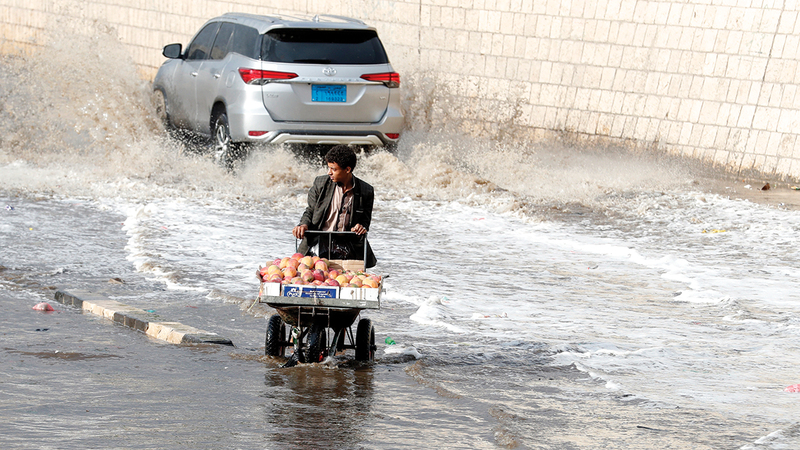 الأرصاد اليمني: هطول أمطار رعدية وأجواء حارة خلال الساعات القادمة